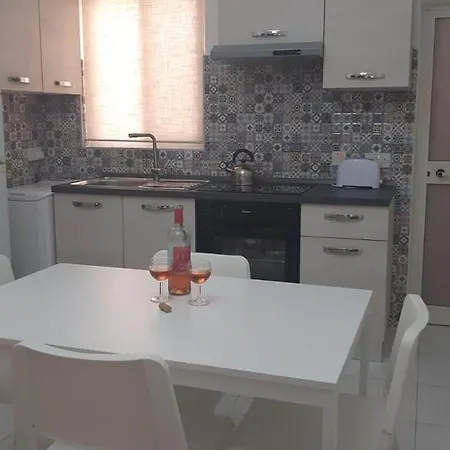 Your Basic Gozo Apartment *